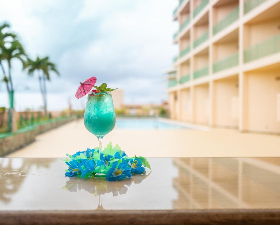 Holiday Resort & Spa Guam Tumon Exterior foto